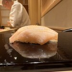 鮨 さいとう - ブリトロ