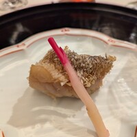 河文 - 焼物　松笠焼き