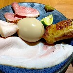 ジャパニーズ ラーメン 五感 - 