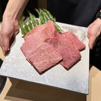 焼肉料理 牛吉日和 - 