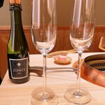 炭火割烹 牛月 - 