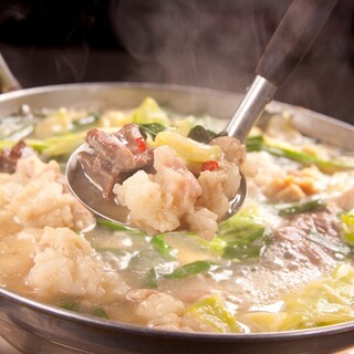 国産牛モツのみを使用！仕入れにこだわった絶品もつ鍋！！