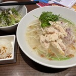 アジアのかまど - 鶏肉のフォーセット