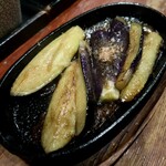 チャコールグリル 紅玉 - 