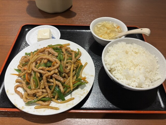 Chinese Izakaya Chinmikan Tsukiji Ten