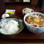 信濃屋 - もつ煮定食　卵トッピング