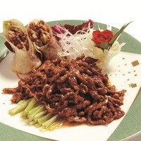牛肉の状元オリジナル味噌炒め（クレープ包み・４枚）