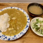 ごはんや ありす 千駄ヶ谷 - 