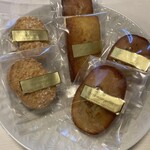 ストラスブルジョア - ダックワース、フィナンシェ、ピスターシュ