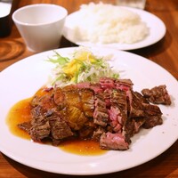 キャトルラパン 北梅田 - ステーキランチ(2枚 400g 1,850円)
                    スープ･ライス付き
                    ライス大(+150円)