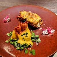 銀座 桃の木 - ◎伊勢海老のマンゴーマヨネーズ和えとカレー風味のグラタン