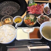 焼肉トラジ PARAM カレッタ汐留店 -  焼肉トラジ PARAM カレッタ汐留店 -