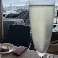 シースケープ テラス・ダイニング - 