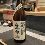 和食居酒屋虎視眈々 - 刈穂〜秋田県産。山廃仕込みの生原酒らしい野生味のあるくちあたりと、飲みごたえのある豊かな味わいが絶妙。重厚な旨味とキレをもち、深みのある辛さを演出しています。
