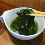 キッチン ブルー グローブ - 具沢山なほうれん草は