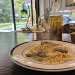 SPRING FIELD - 自家製培根卡邦尼意大利麵