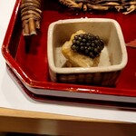 銀座 きた川 - 海老芋唐揚げ燻製キャビア