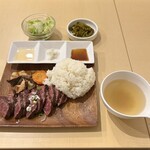 YAKINIKU CAFE298 - にーきゅーはちステーキセット