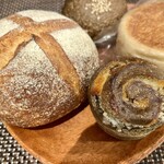 天然こうぼぱん とことこ - ういやつめっ(*´ω`*)