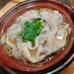 炭火割烹とも - アグー豚の小鍋