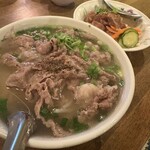 ビンヤン - 牛肉のフォーMサイズと平日限定肉おこわセット