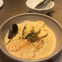 COLONIAL BEACH 横浜ハンマーヘッド - 