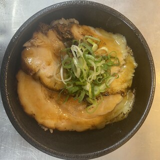横濱家系ラーメン 裏川島家_2
