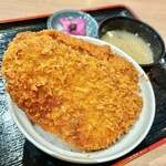 秩父わらじかつ亭 - わらじカツ丼