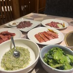 焼肉 徳寿 - 