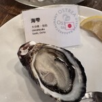 オストレア oysterbar&restaurant - 海雫。塩気のバランスが程よく効いていて、好みでした。