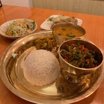 SAYA NEPALI CUISINE & BEER GARDEN NAKAMURA - 野菜カナセット＆マライティッカ