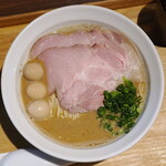 NIBOSHI MANIA - 自家製甘海老煮干とあん肝の濃厚