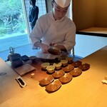 成生 - 店主の入れるお茶