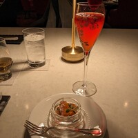 フレンチ ベイ・ビュー - いちごのシャンパン　一口のお楽しみ