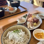 垂水漁港食堂 - 