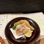 とく山 - ふぐ唐揚げ　2種類