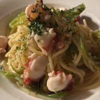 カルネジーオ イースト - 