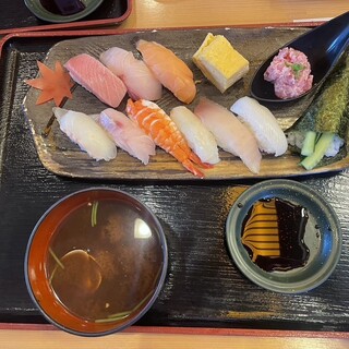 口コミ一覧 : 回転寿司 力丸 太子店 （かいてんずし りきまる 【旧店名