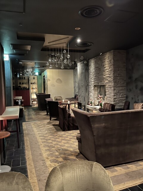 Main Bar M BAR photo 5