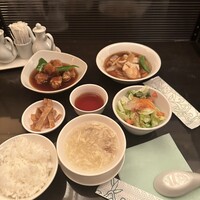 廣東料理 民生 ヒルトンプラザウエスト店 - 