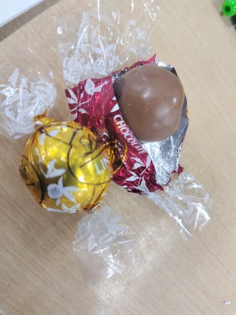 Lindt Chocolat Boutique Hiroshima T-Site Ten photo 2