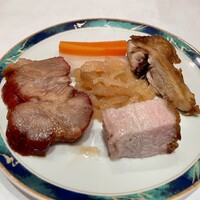 香港 - 