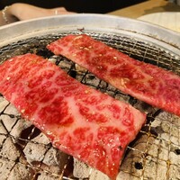 炭火焼肉 肉の匠 ひうち - 
