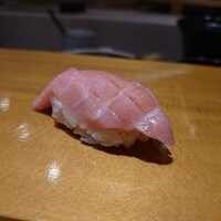 すし いなせ - 中トロ