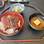 地焼うなぎ ひらさわ - うな重　福