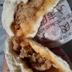 LAWSON - 料理写真:肉まん