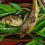 虎屋 壺中庵 - Ａ　鮎塩焼き
