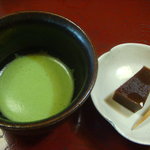 虎屋 壺中庵 - Ａ　羊羹と抹茶　