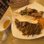 KING LION スリランカレストラン＆バー - スリランカカレープレートダブル2530円