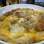 インター食堂 - カツ丼は並。